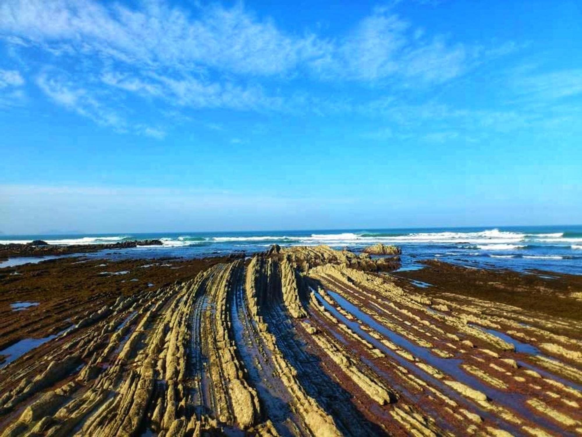 Junto A Las Playas,Dos Terrazas Y Vistas Al Mar Sopelana Kültér fotó